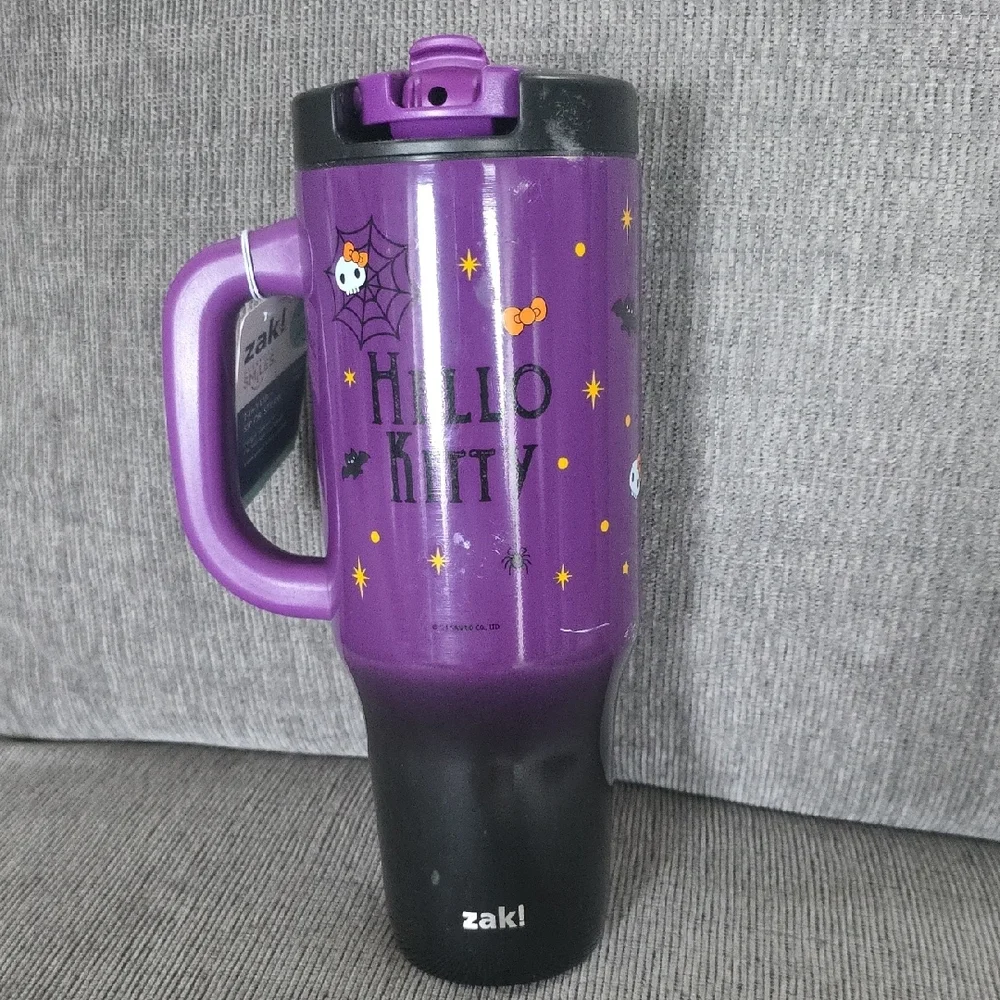 Purple Zak! Hello Kitty 40oz. Tumbler,‎ New.